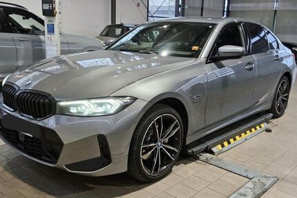 BMW 330 87.183 km 34.815 &euro; Hagen 58091