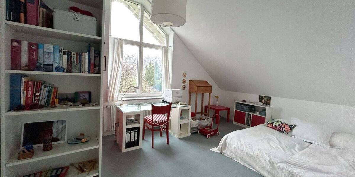 Einfamilienhaus Reichshof Eckenhagen - 1 Zimmer, 379 m&sup2;, 869.000&euro; | Angebot:25982988