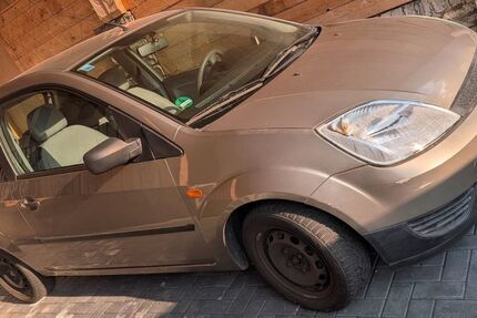 Ford Fiesta 100.000 km 1.700 &euro; Reichshof 51580