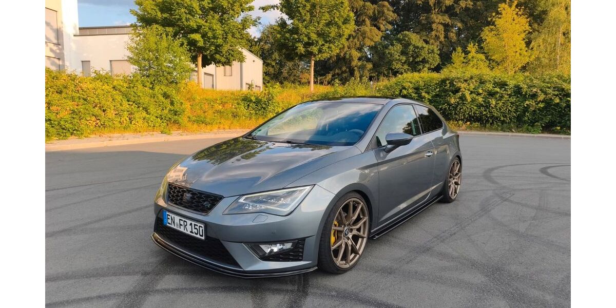 Seat Leon 151.300 km 9.899 &euro; Ennepetal 58256