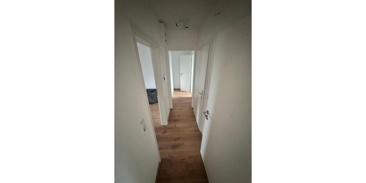 Dachgeschoßwohnung Lüdenscheid Othlinghausen - 3.5 Zimmer, 70 m&sup2;, 550&euro; | Angebot:26646010