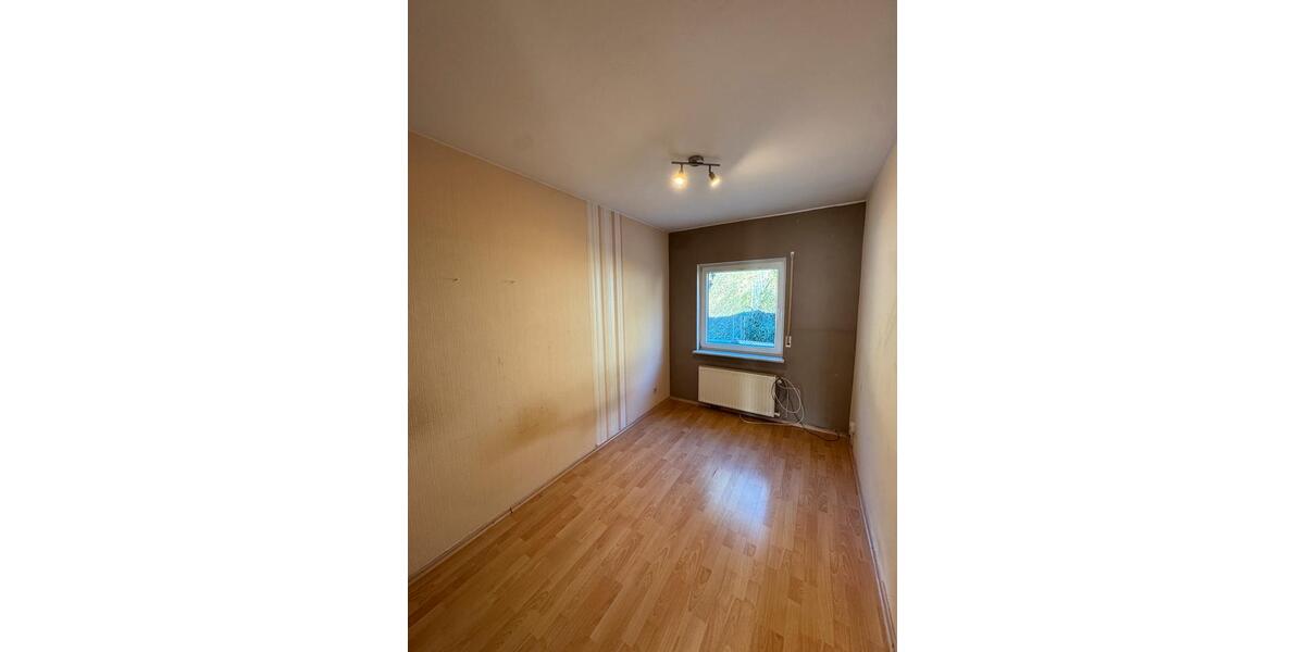 Doppelhaushälfte Reichshof - 4 Zimmer, 96 m&sup2;, 230.000&euro; | Angebot:26766501