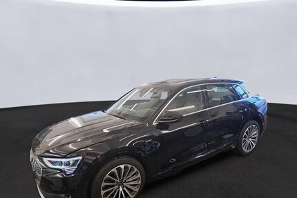 Audi e-tron 41.364 km 35.940 &euro; Hagen 58091