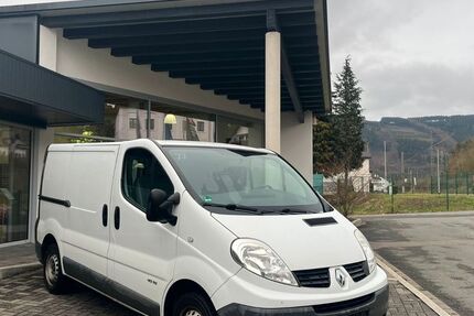 Renault Trafic 253.000 km 4.400 &euro; Finnentrop 57413