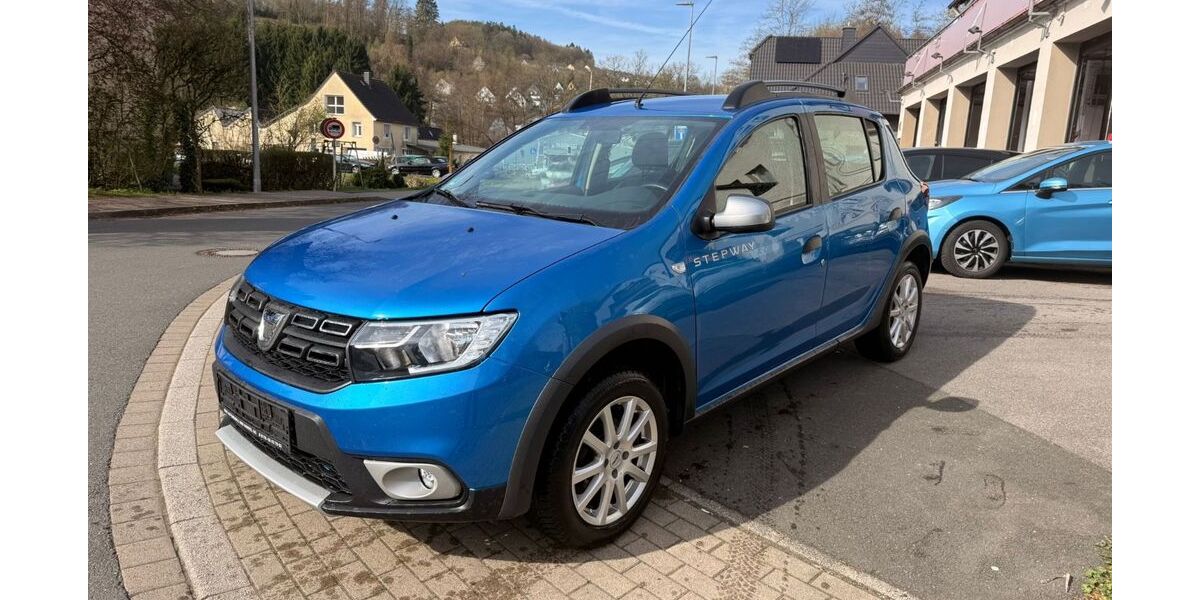 Dacia Sandero 71.350 km 9.599 &euro; Lüdenscheid 58515