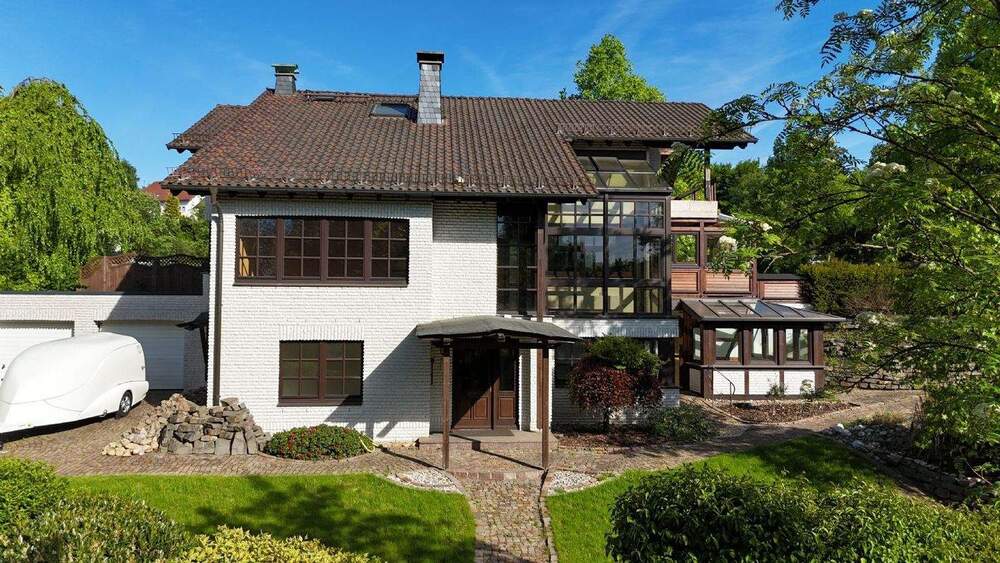 Einfamilienhaus Sundern - 1 Zimmer, 256 m&sup2;, 528.000&euro; | Angebot:25731438
