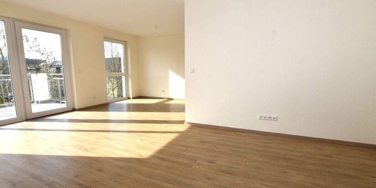 Etagenwohnung Hemer - 2 Zimmer, 83 m&sup2;, 995&euro; | Angebot:26470808