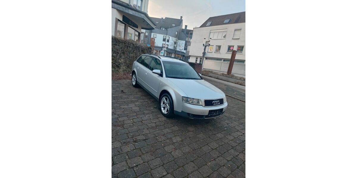 Audi A4 189.950 km 3.500 &euro; Attendorn 57439