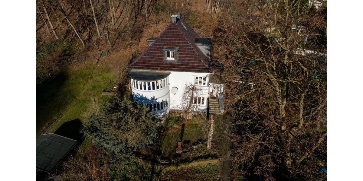 Villa Altena - 9 Zimmer, 200 m&sup2;, 385.000&euro; | Angebot:26194865