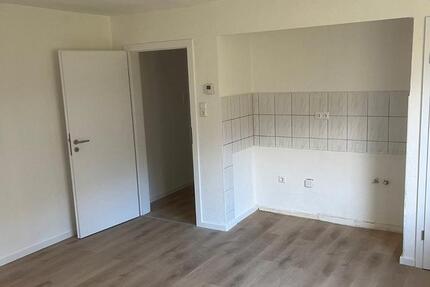 Wohnung Lüdenscheid Staberg - 2 Zimmer, 45 m&sup2;, 315&euro; | Angebot:25868085