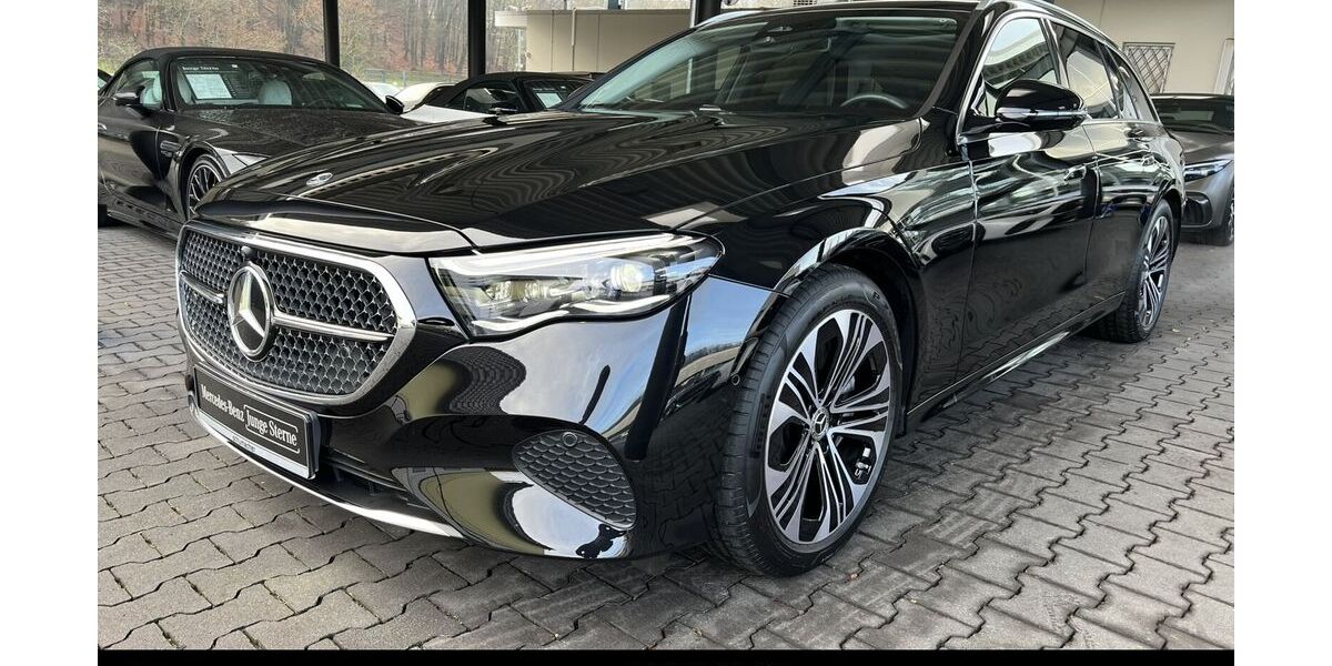 Mercedes-Benz E 300 8.960 km 49.640 &euro; Engelskirchen 51766