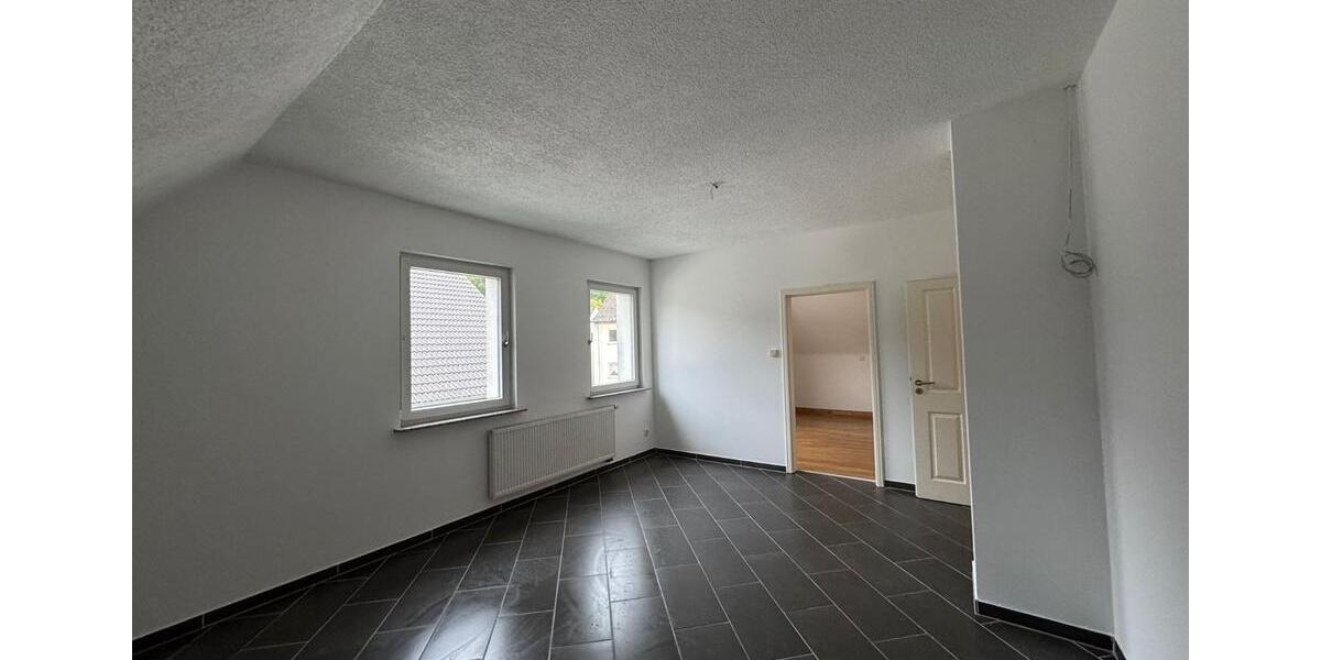 Etagenwohnung Gummersbach Berstig Süd - 3 Zimmer, 81 m&sup2;, 750&euro; | Angebot:26420215