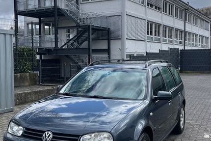VW Golf 314.000 km 2.300 &euro; Gummersbach 51647