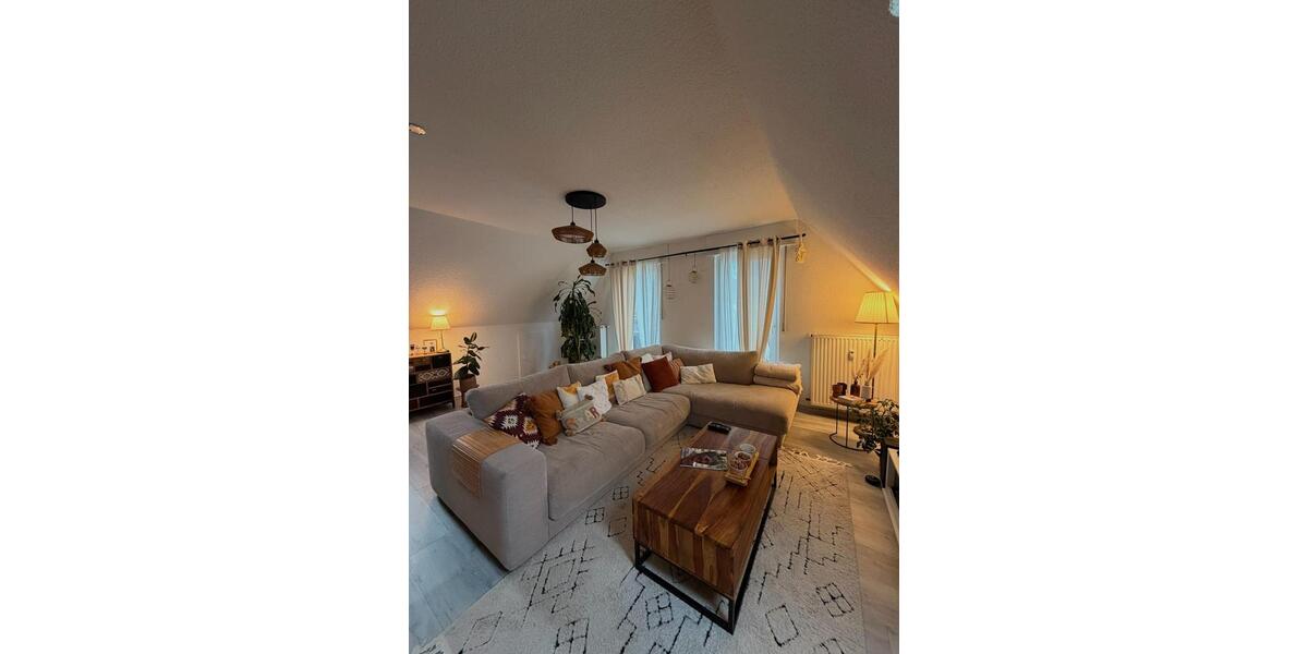 Dachgeschoßwohnung Hemer - 3 Zimmer, 85 m&sup2;, 650&euro; | Angebot:25994198