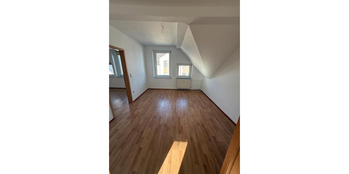 Dachgeschoßwohnung Lüdenscheid Brügge - 5 Zimmer, 85 m&sup2;, 950&euro; | Angebot:24736644