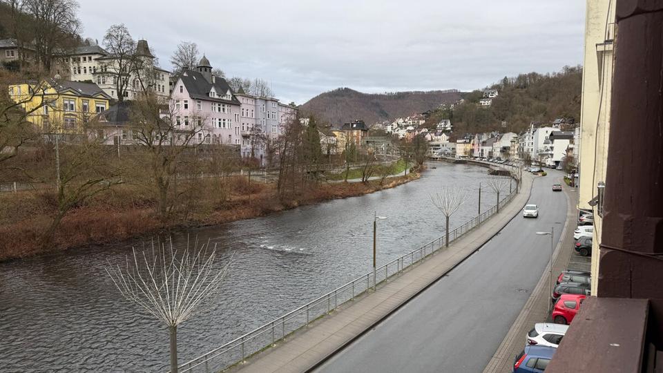 Etagenwohnung Altena - 5 Zimmer, 140 m&sup2;, 780&euro; | Angebot:25992868