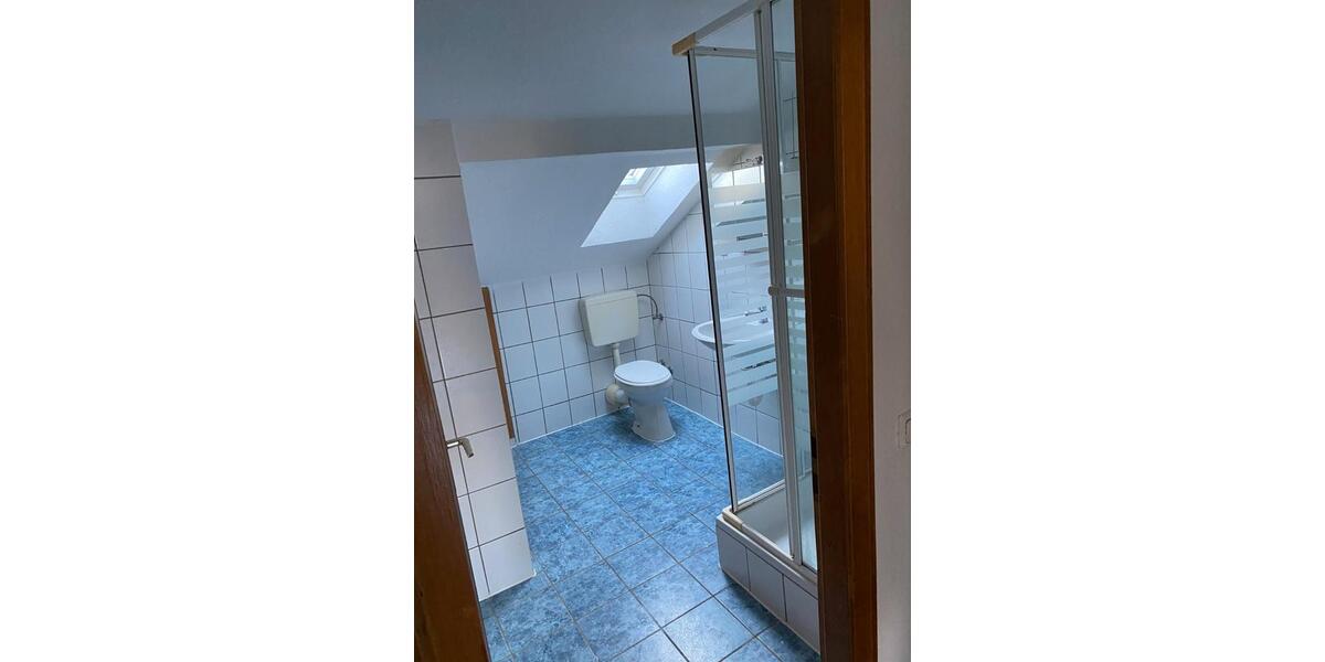 Dachgeschoßwohnung Lüdenscheid Staberg - 3 Zimmer, 60 m&sup2;, 420&euro; | Angebot:26085226