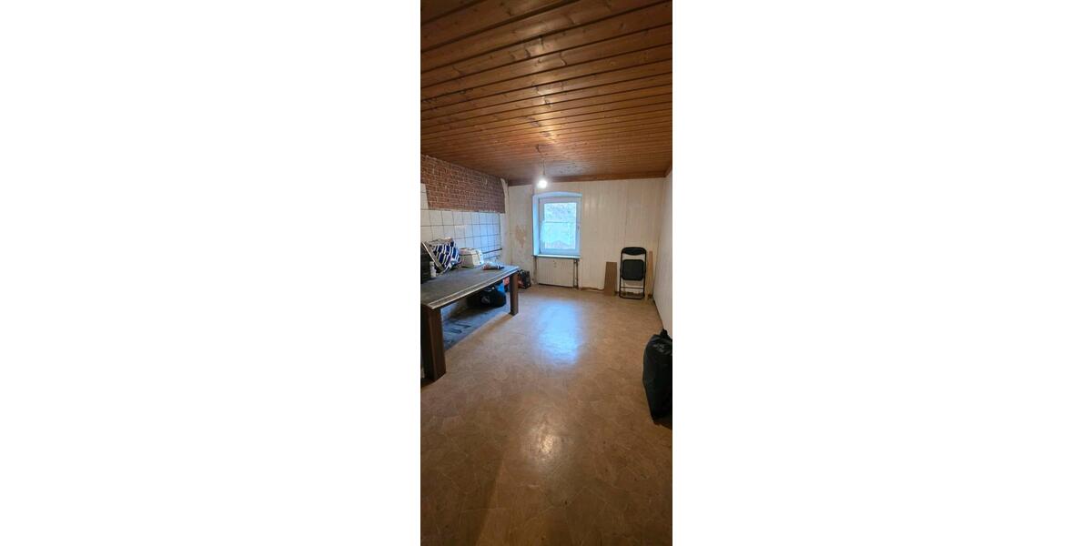 Etagenwohnung Werdohl - 3 Zimmer, 76 m&sup2;, 440&euro; | Angebot:24747891