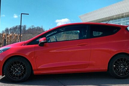 Ford Fiesta 22.000 km 19.950 &euro; Gummersbach 51647