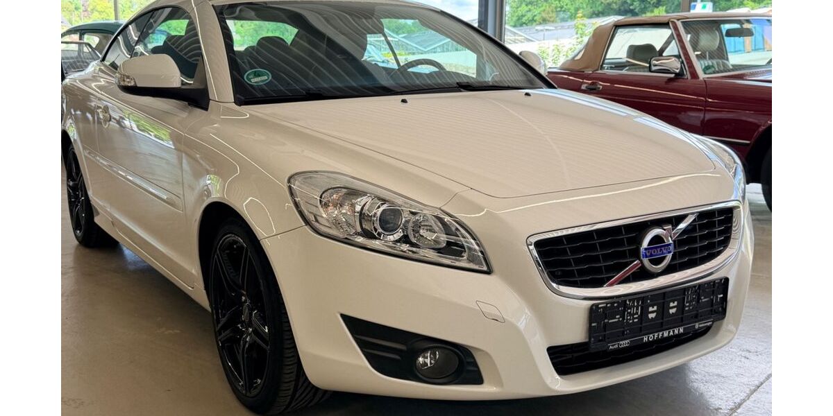Volvo C70 98.500 km 13.570 &euro; Lüdenscheid 58507