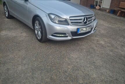 Mercedes-Benz C 180 207.000 km 10.400 &euro; Lindlar 51789