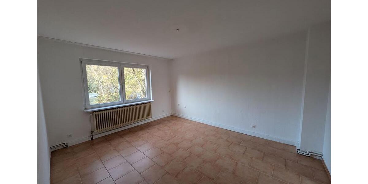 Etagenwohnung Lüdenscheid - 3 Zimmer, 74 m&sup2;, 385&euro; | Angebot:23601113