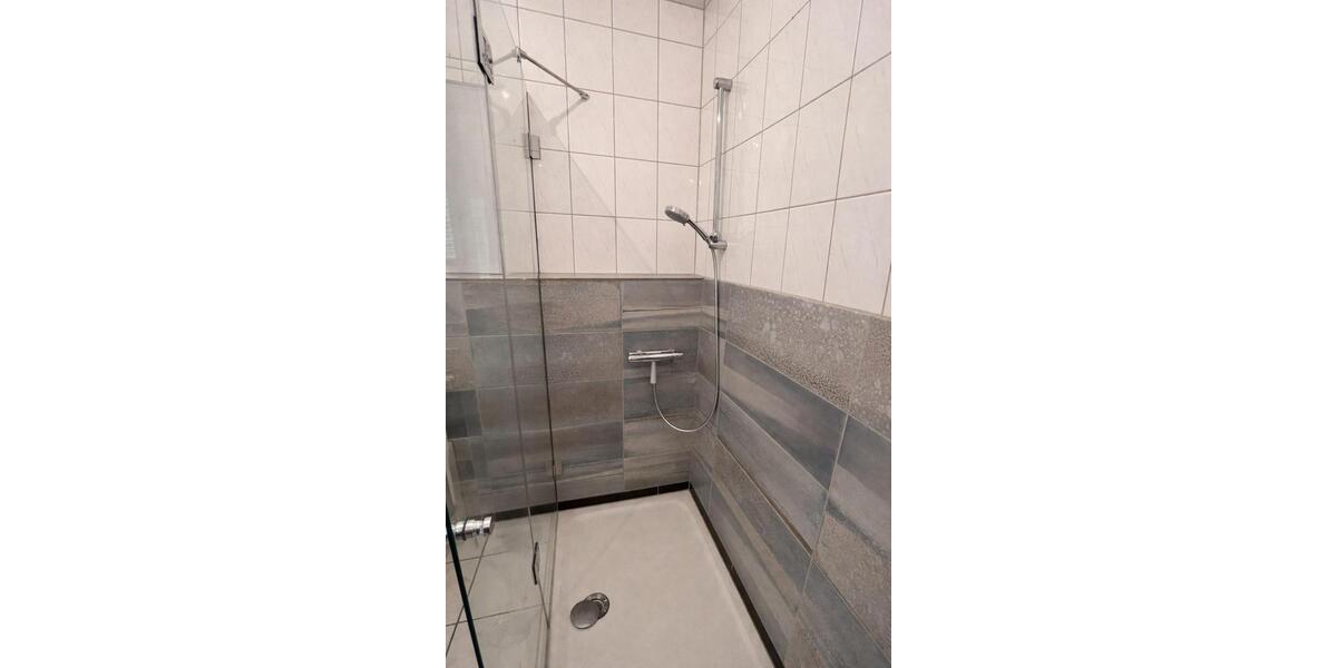 Etagenwohnung Gummersbach Berstig Süd - 2 Zimmer, 62 m&sup2;, 690&euro; | Angebot:25750084