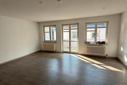 Wohnung Altena - 3 Zimmer, 70 m&sup2;, 347&euro; | Angebot:25988652
