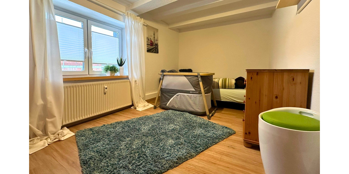 Doppelhaushälfte Balve Mellen - 7 Zimmer, 270 m&sup2;, 285.000&euro; | Angebot:25703460