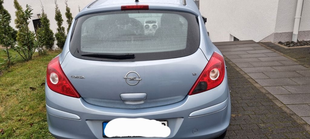 Opel Corsa 132.000 km 2.500 &euro; Hückeswagen 42499