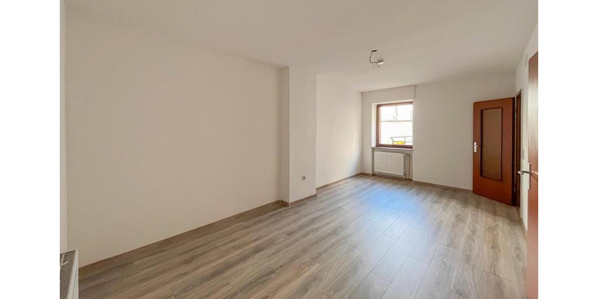 Erdgeschoßwohnung Hagen Hagen-Nord - 3 Zimmer, 97 m&sup2;, 670&euro; | Angebot:26084403