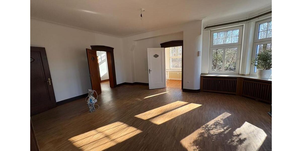 Etagenwohnung Kierspe - 4 Zimmer, 127 m&sup2;, 995&euro; | Angebot:25330835