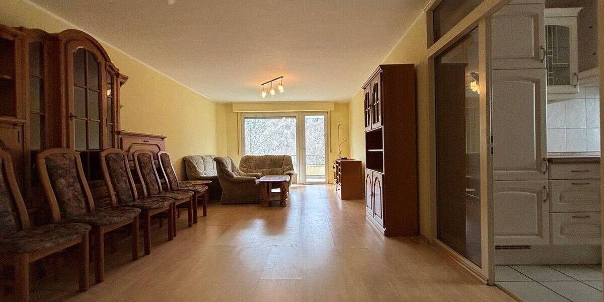 Etagenwohnung Gummersbach Dümmlinghausen - 4 Zimmer, 113 m&sup2;, 188.000&euro; | Angebot:26015188