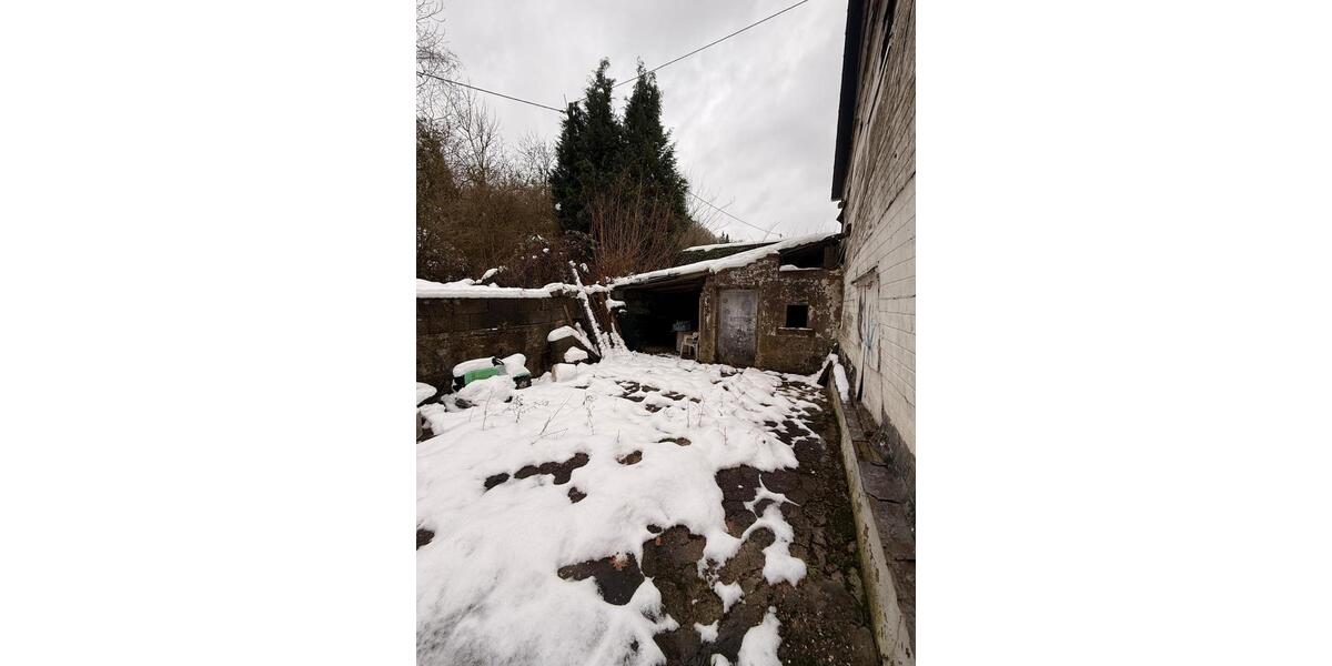 Einfamilienhaus Gummersbach Berstig Süd - 8 Zimmer, 130 m&sup2;, 109.500&euro; | Angebot:24475004