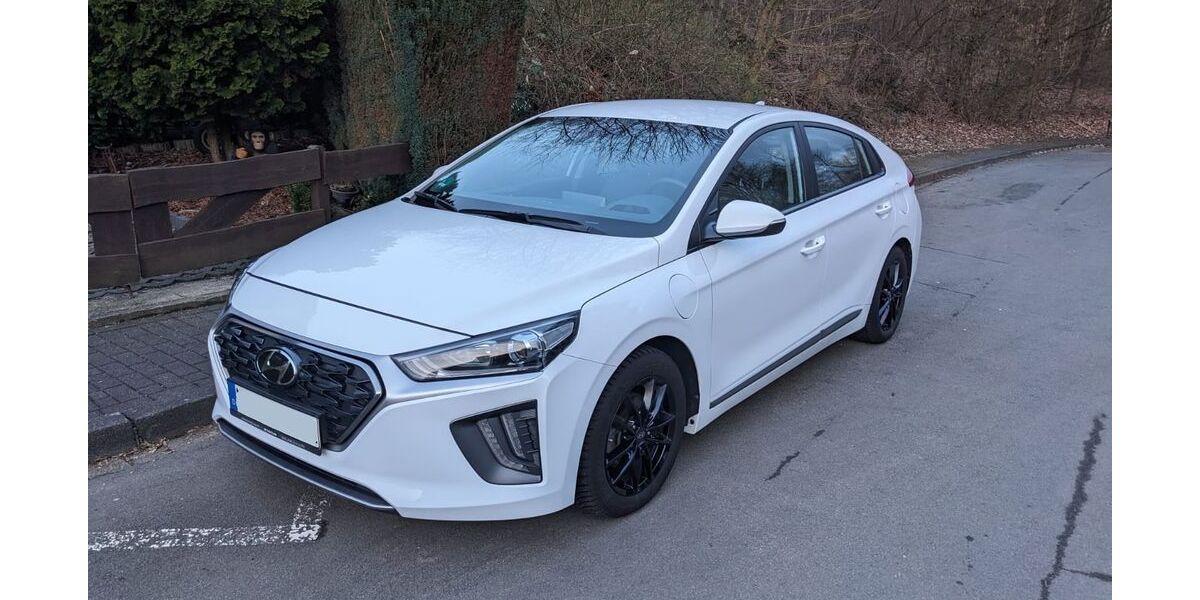 Hyundai IONIQ 57.800 km 17.250 &euro; Hemer 58675