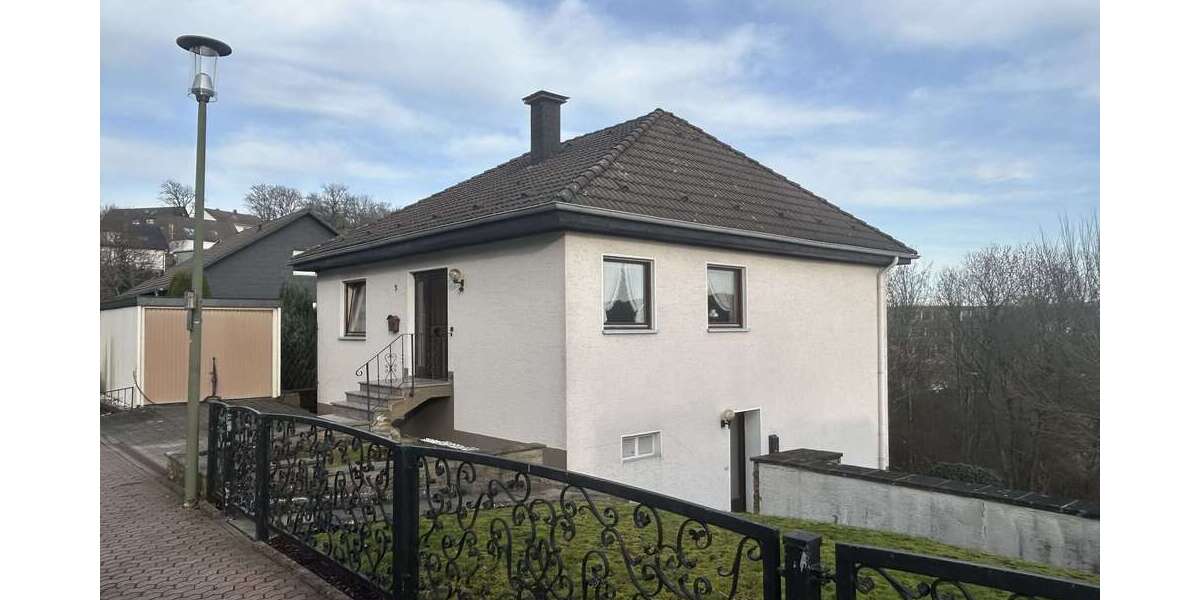 Einfamilienhaus Schalksmühle - 5 Zimmer, 134 m&sup2;, 235.000&euro; | Angebot:24593944