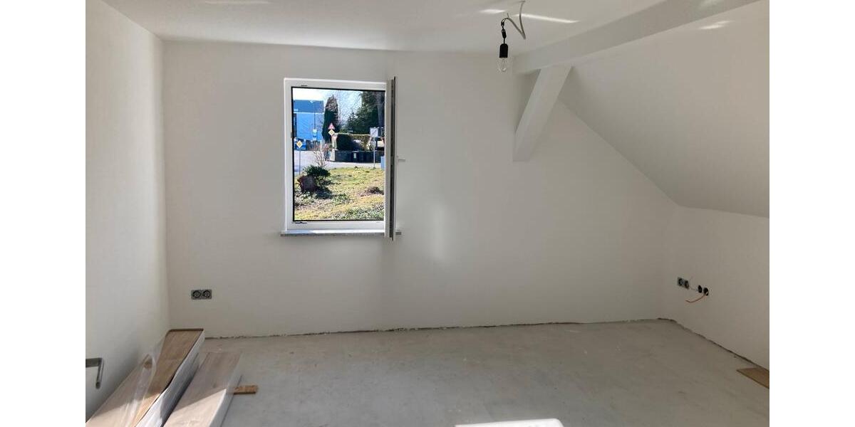 Einfamilienhaus Lindlar - 5 Zimmer, 1.400&euro; | Angebot:25647281