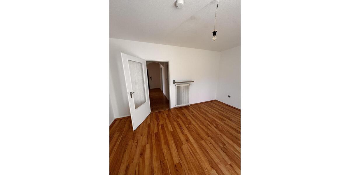 Etagenwohnung Lüdenscheid - 3 Zimmer, 82 m&sup2;, 750&euro; | Angebot:26423981