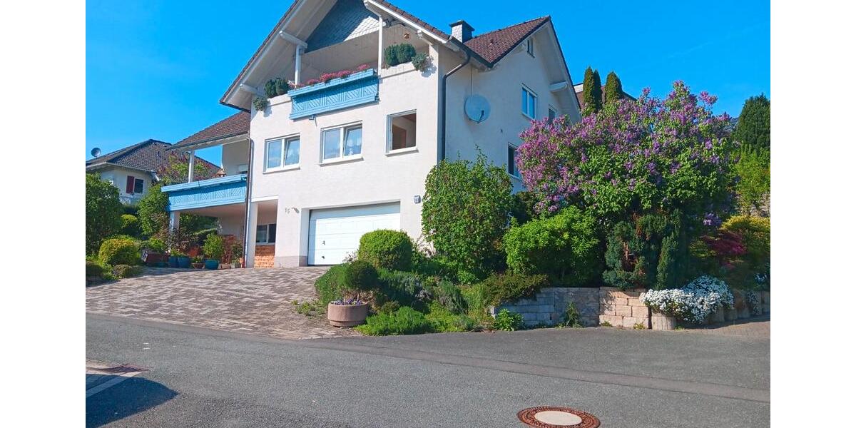 Mehrfamilienhaus, Wohnhaus Finnentrop - 390.000&euro; | Angebot:27081991