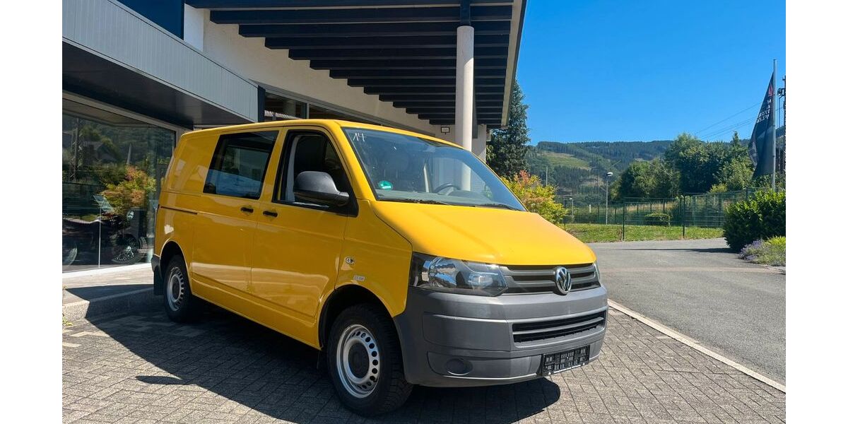 VW T5 Transporter 153.000 km 8.999 &euro; Finnentrop 57413