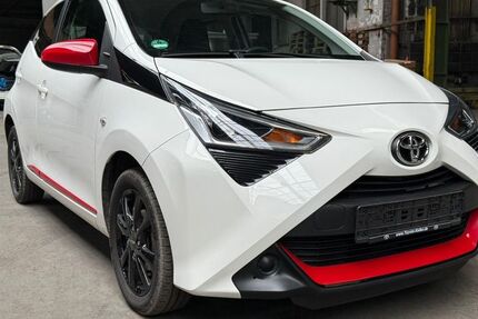 Toyota Aygo (X) 29.672 km 8.999 &euro; Altena 58762
