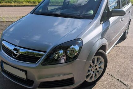 Opel Zafira 330.000 km 1.500 &euro; Kierspe 58566