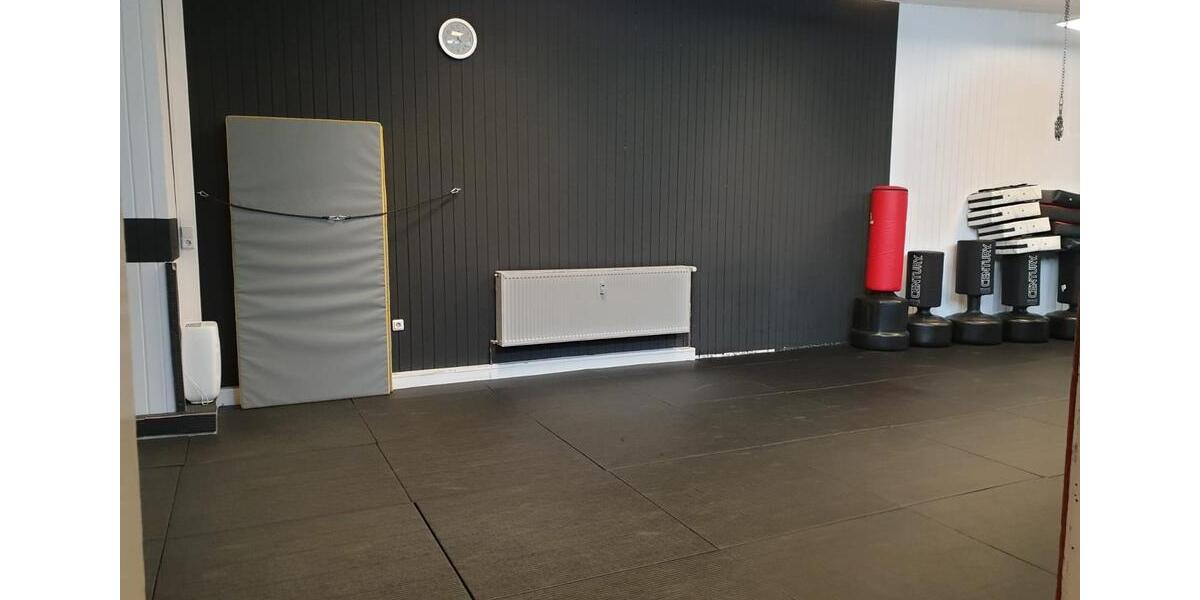 Gewerbeobjekt Iserlohn Grüne - 950&euro; | Angebot:26029147