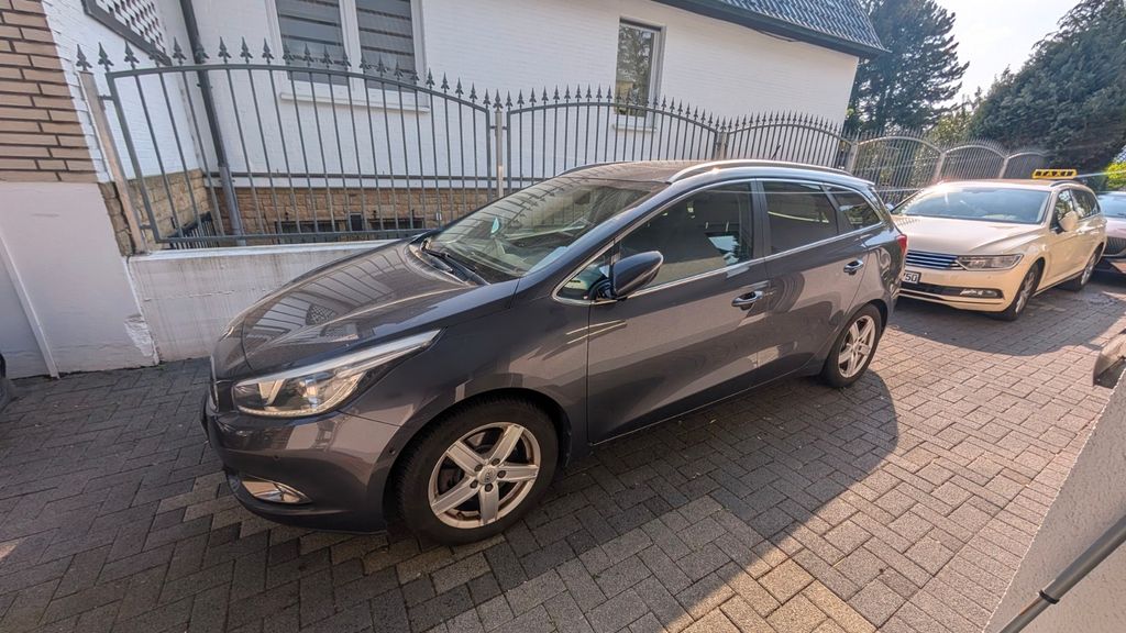 Kia ceed Sportswagon 158.300 km 8.500 &euro; Hagen 58093