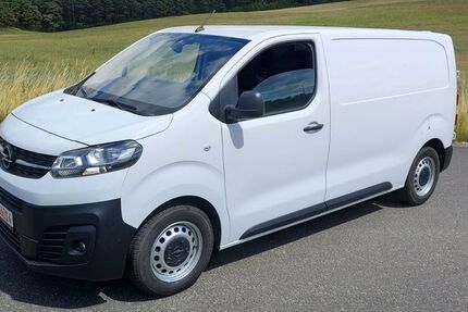 Opel Vivaro 119.000 km 14.499 &euro; Engelskirchen 51766