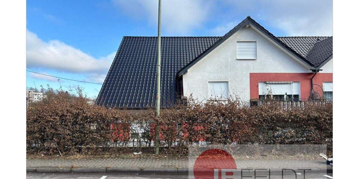 Etagenwohnung Gummersbach / Bernberg Bernberg - 5 Zimmer, 158 m&sup2;, 156.000&euro; | Angebot:25696102
