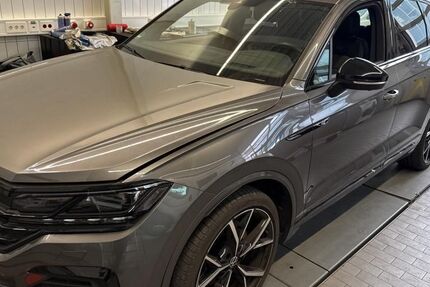 VW Touareg 75.071 km 54.275 &euro; Hagen 58091