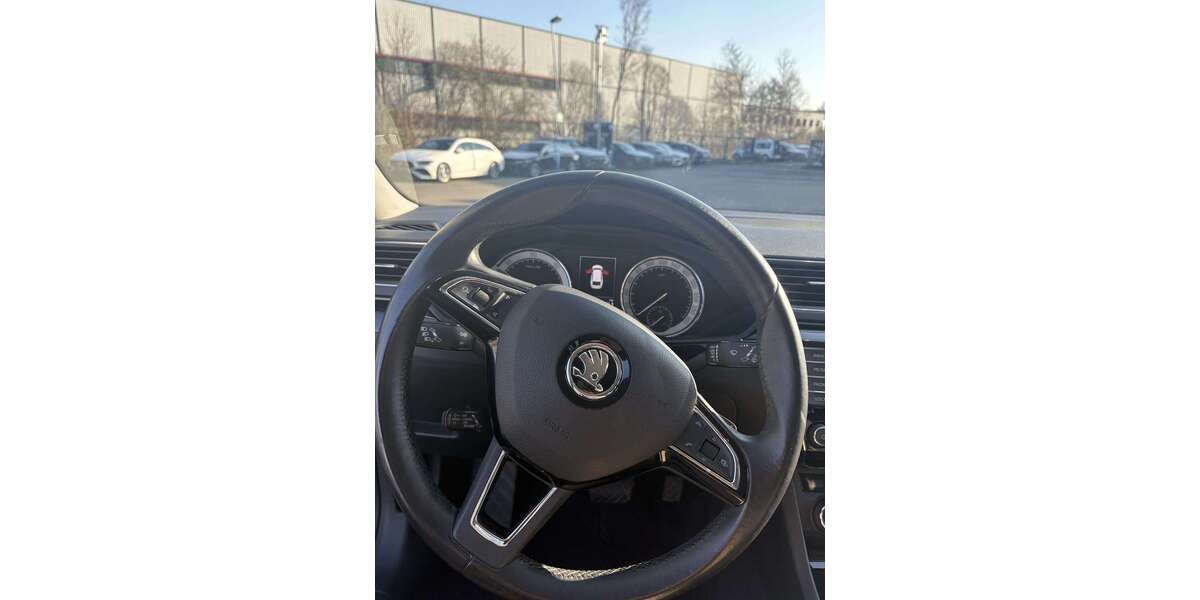 Skoda Superb 168.500 km 18.500 &euro; drolshagen 57489