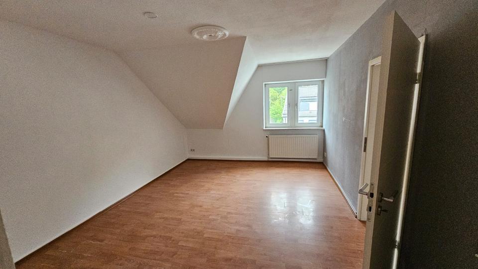Etagenwohnung Lüdenscheid Brügge - 4 Zimmer, 90 m&sup2;, 850&euro; | Angebot:26699806