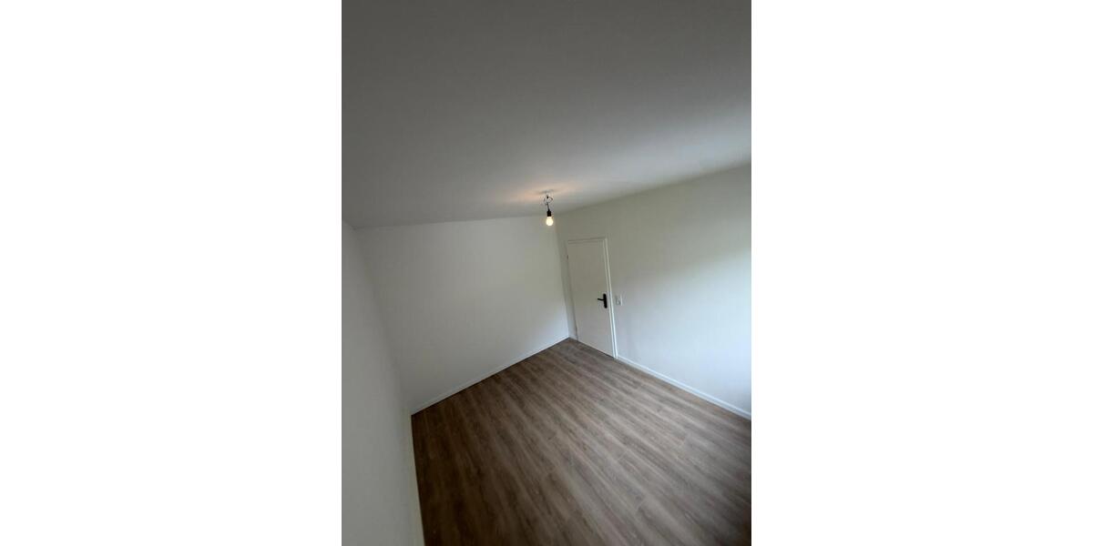 Doppelhaushälfte Altena - 8 Zimmer, 190 m&sup2;, 170.000&euro; | Angebot:26589518